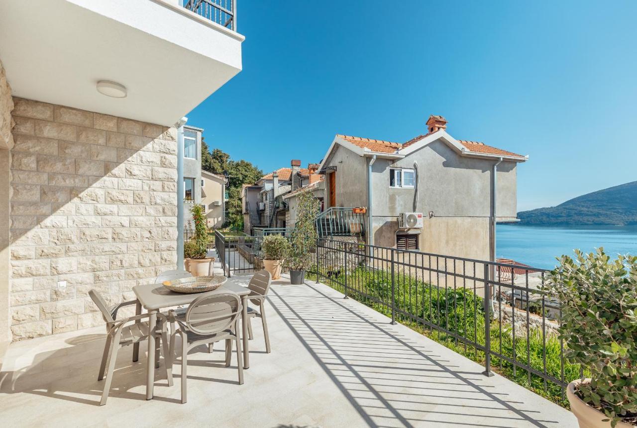 Boka Apartment 6 Herceg Novi Esterno foto