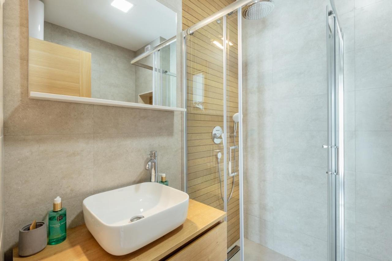 Boka Apartment 6 Herceg Novi Esterno foto